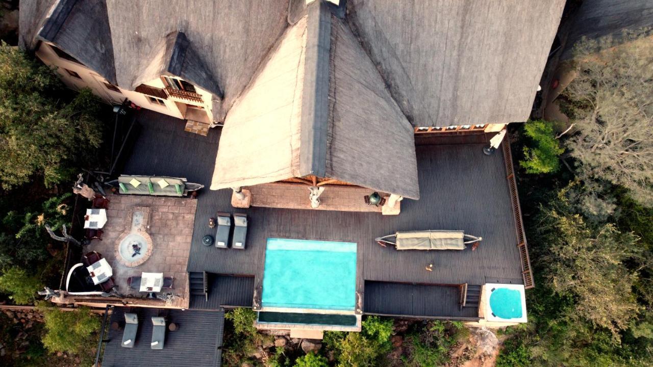 Phumelo Lodge Bela-Bela Exteriör bild