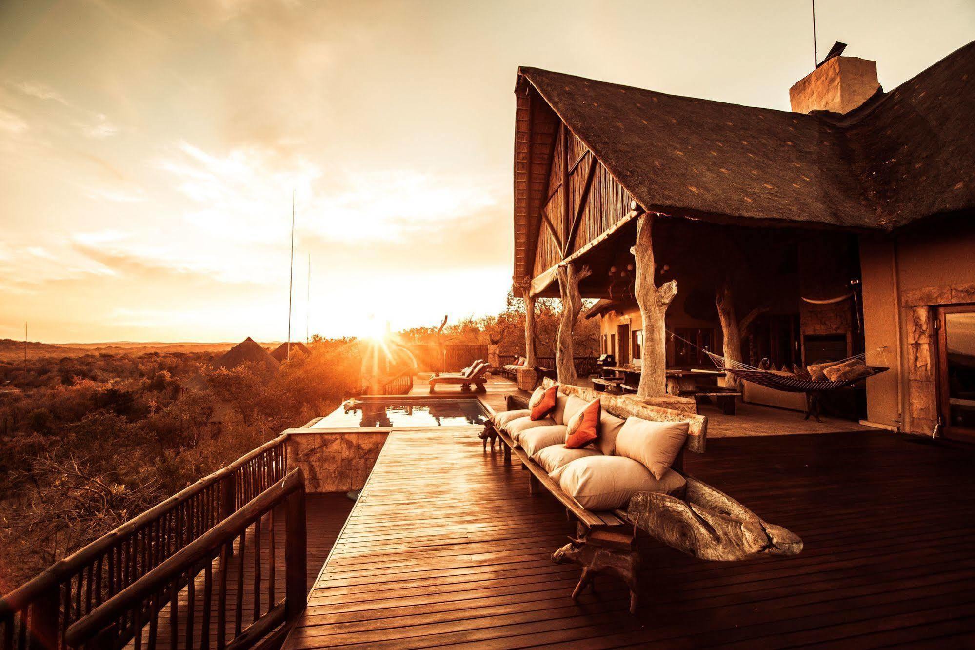 Phumelo Lodge Bela-Bela Exteriör bild