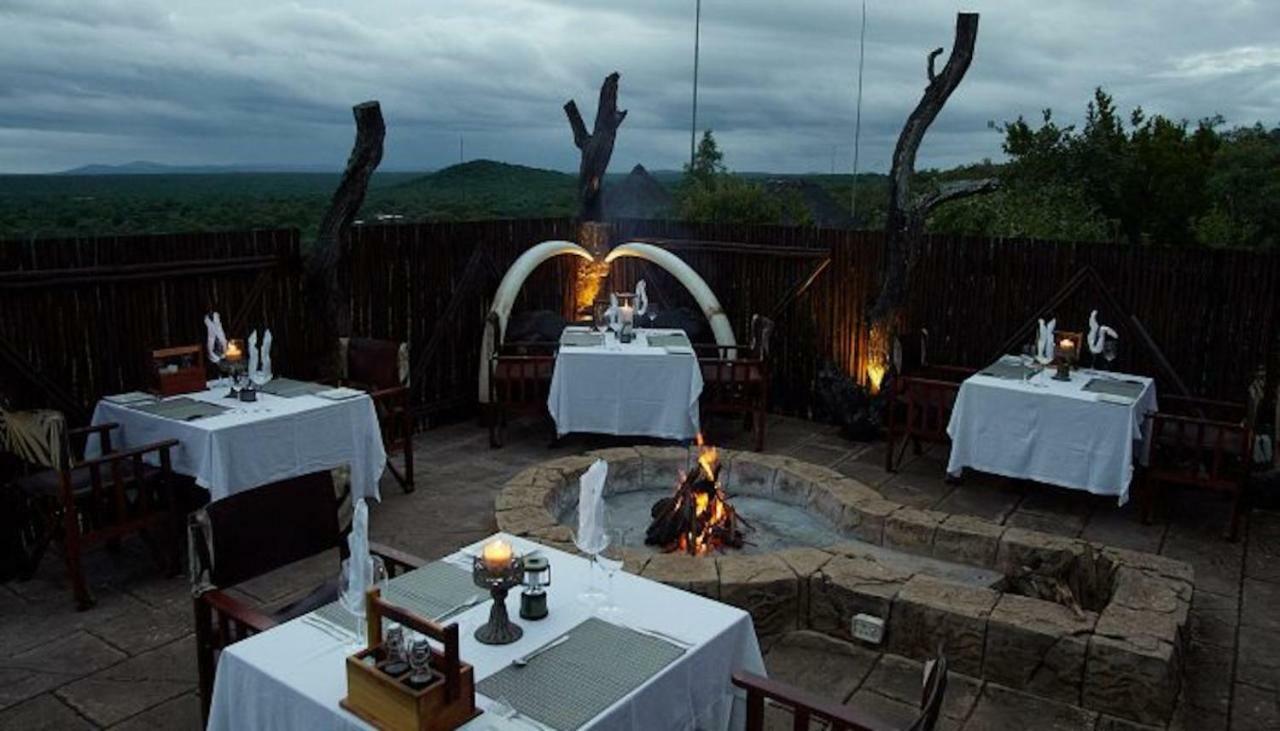 Phumelo Lodge Bela-Bela Exteriör bild